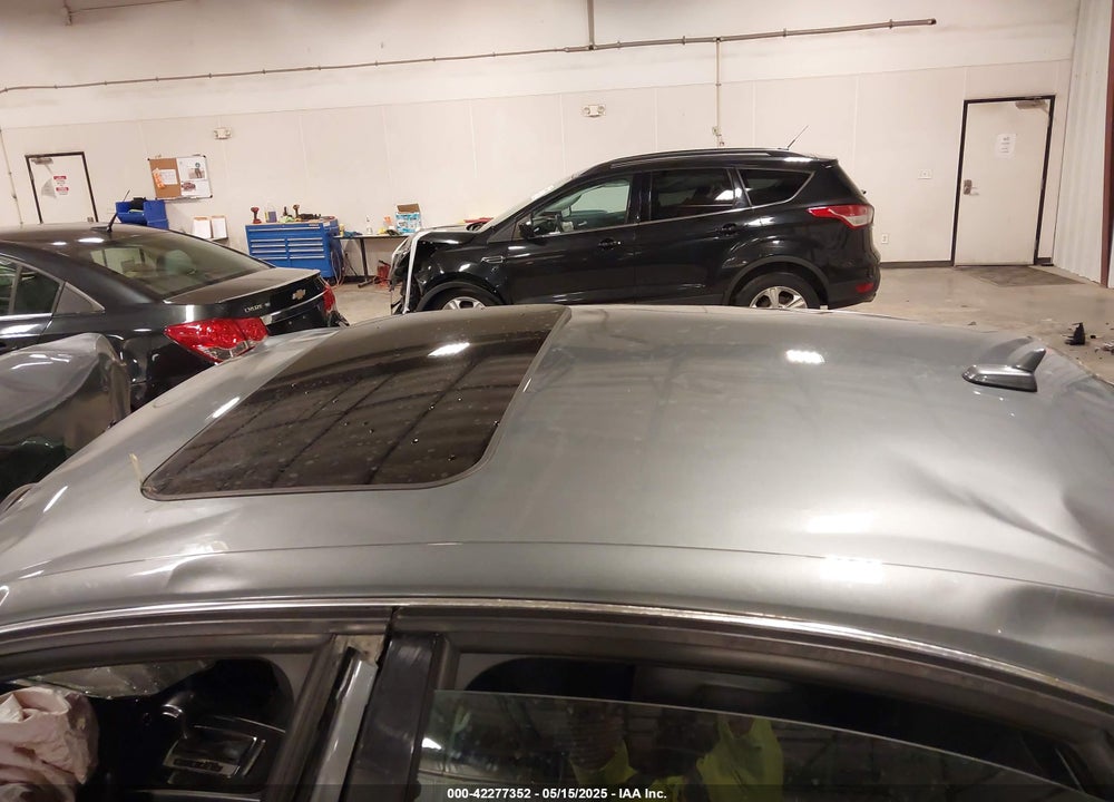 2013 AUDI A4 2.0T PREMIUM VIN: WAUBFAFL9DN019523