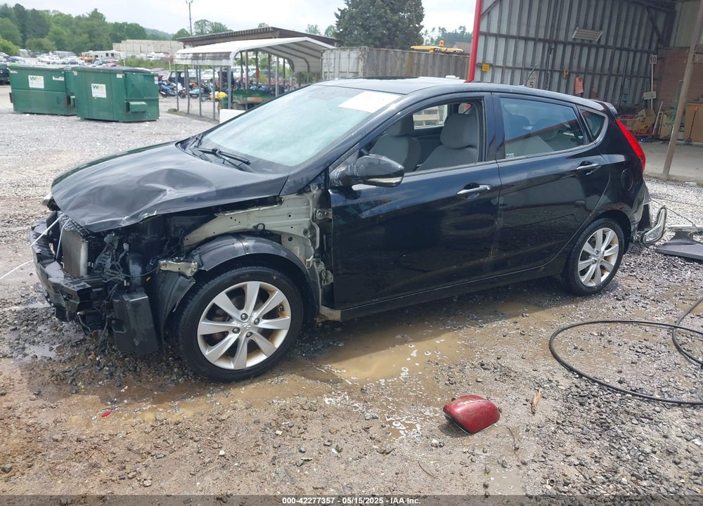 2013 HYUNDAI ACCENT VIN: KMHCU5AE3DU109006