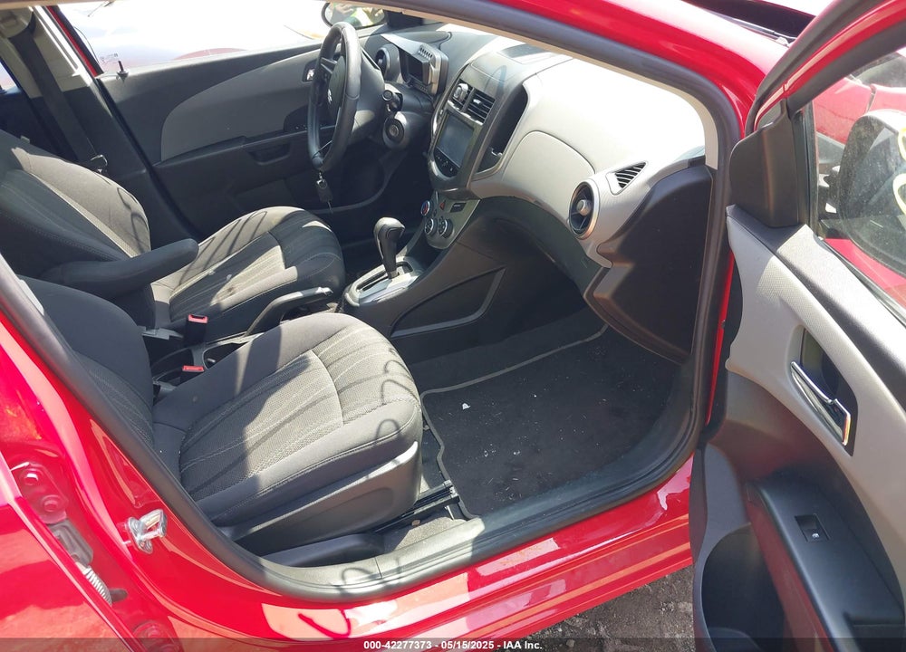 2015 CHEVROLET SONIC VIN: 1G1JC5SH2F4197680
