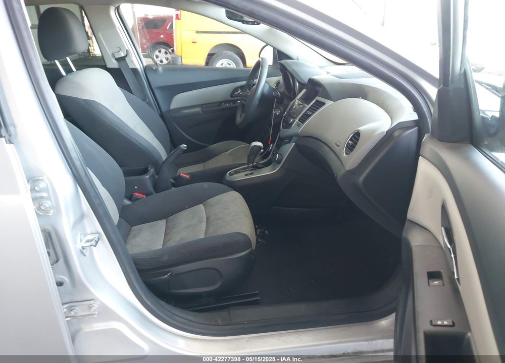 2016 CHEVROLET CRUZE LIMITED LS AUTO VIN: 1G1PC5SG7G7182089