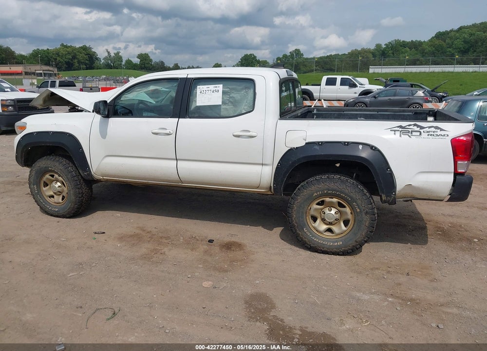 2017 TOYOTA TACOMA SR V6 VIN: 5TFCZ5AN7HX055753