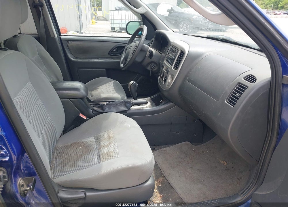 2005 FORD ESCAPE XLT VIN: 1FMYU03Z35KE49259