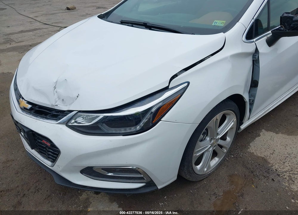 2017 CHEVROLET CRUZE VIN: 1G1BF5SMXH7118654