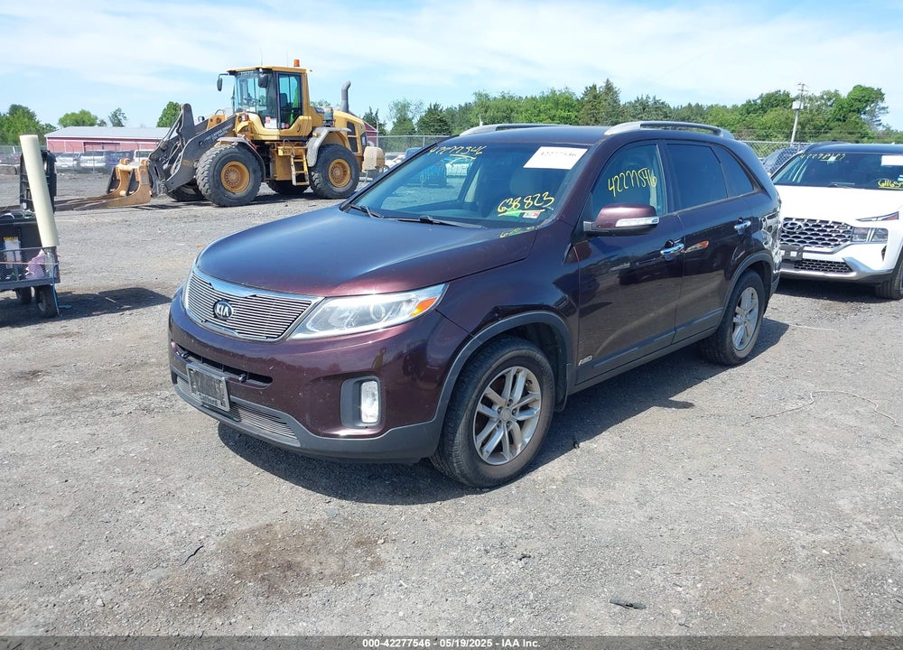2015 KIA SORENTO VIN: 5XYKTCA60FG638823