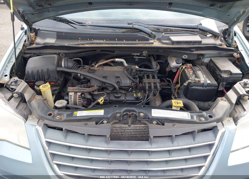 2009 CHRYSLER TOWN & COUNTRY VIN: 2A8HR54189R607171