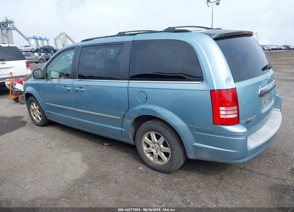 2009 CHRYSLER TOWN & COUNTRY VIN: 2A8HR54189R607171