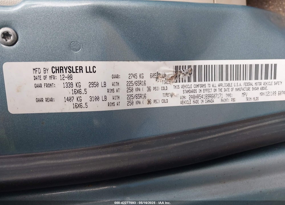 2009 CHRYSLER TOWN & COUNTRY VIN: 2A8HR54189R607171