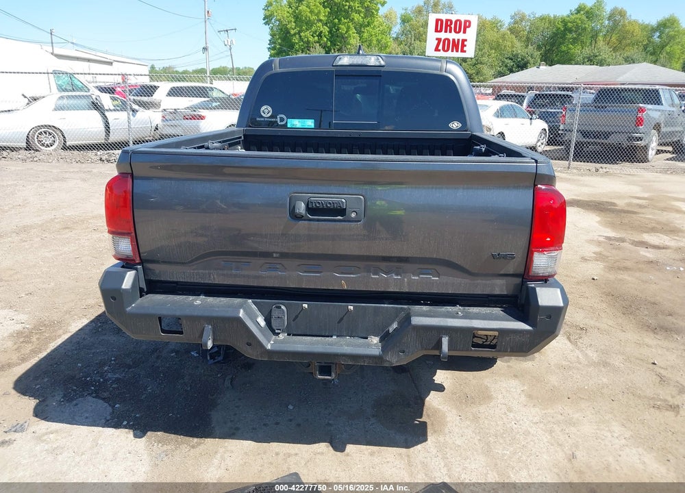 2018 TOYOTA TACOMA VIN: 3TMCZ5AN3JM177067
