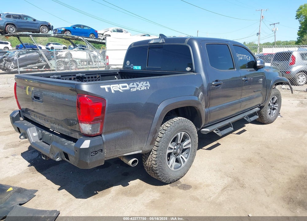 2018 TOYOTA TACOMA VIN: 3TMCZ5AN3JM177067