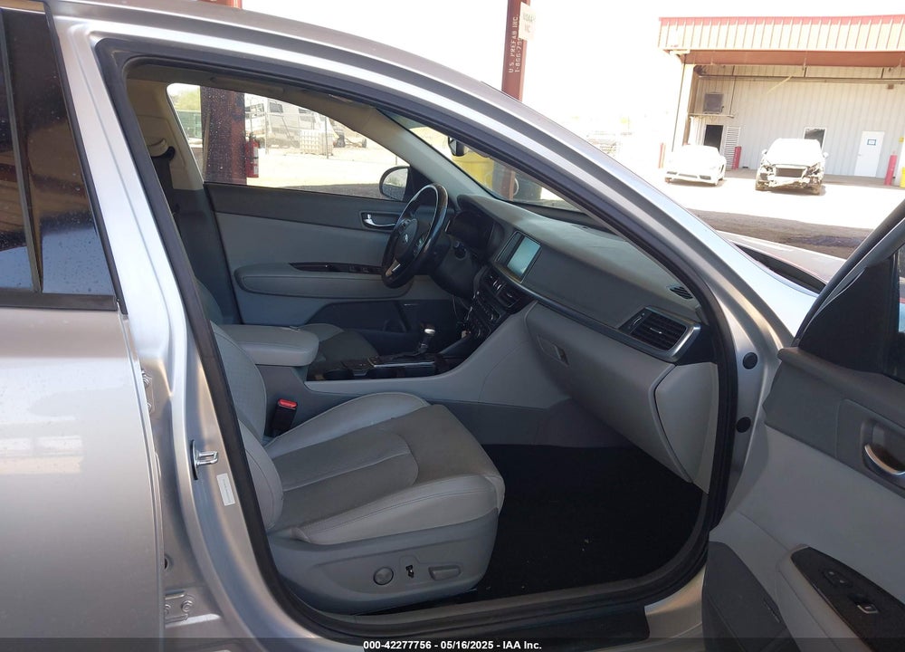 2016 KIA OPTIMA EX VIN: 5XXGU4L35GG064043