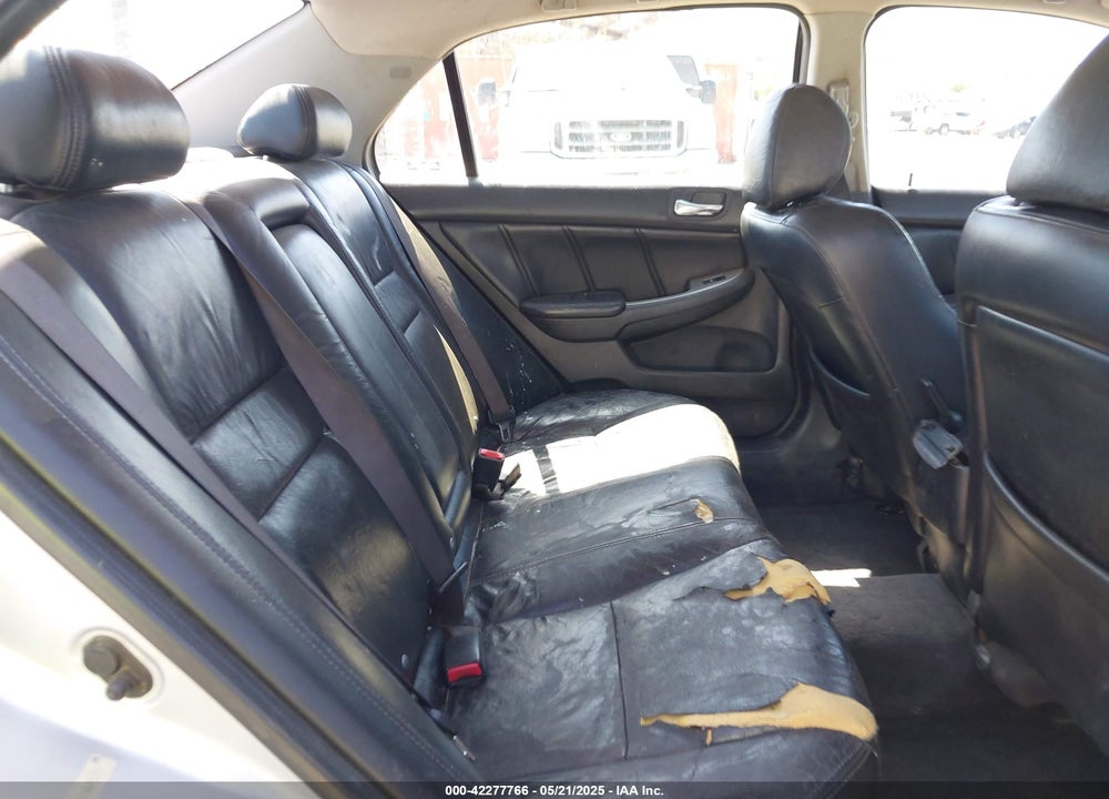 2004 HONDA ACCORD 3.0 EX VIN: 1HGCM66524A081219