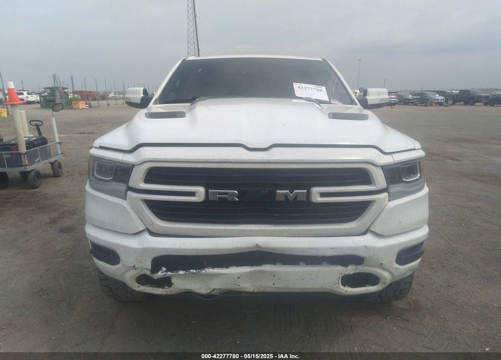2020 RAM 1500 LAIE  4X4 5'7 BOX VIN: 1C6SRFJT6LN398405