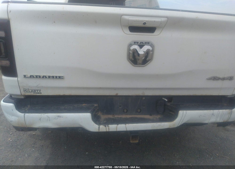 2020 RAM 1500 LAIE  4X4 5'7 BOX VIN: 1C6SRFJT6LN398405