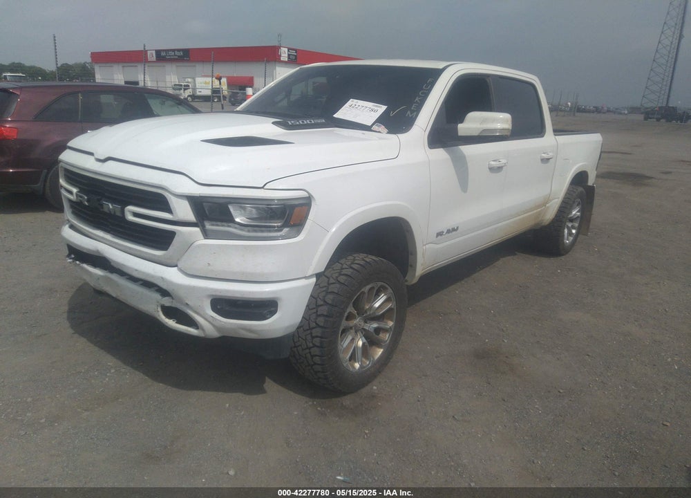 2020 RAM 1500 LAIE  4X4 5'7 BOX VIN: 1C6SRFJT6LN398405