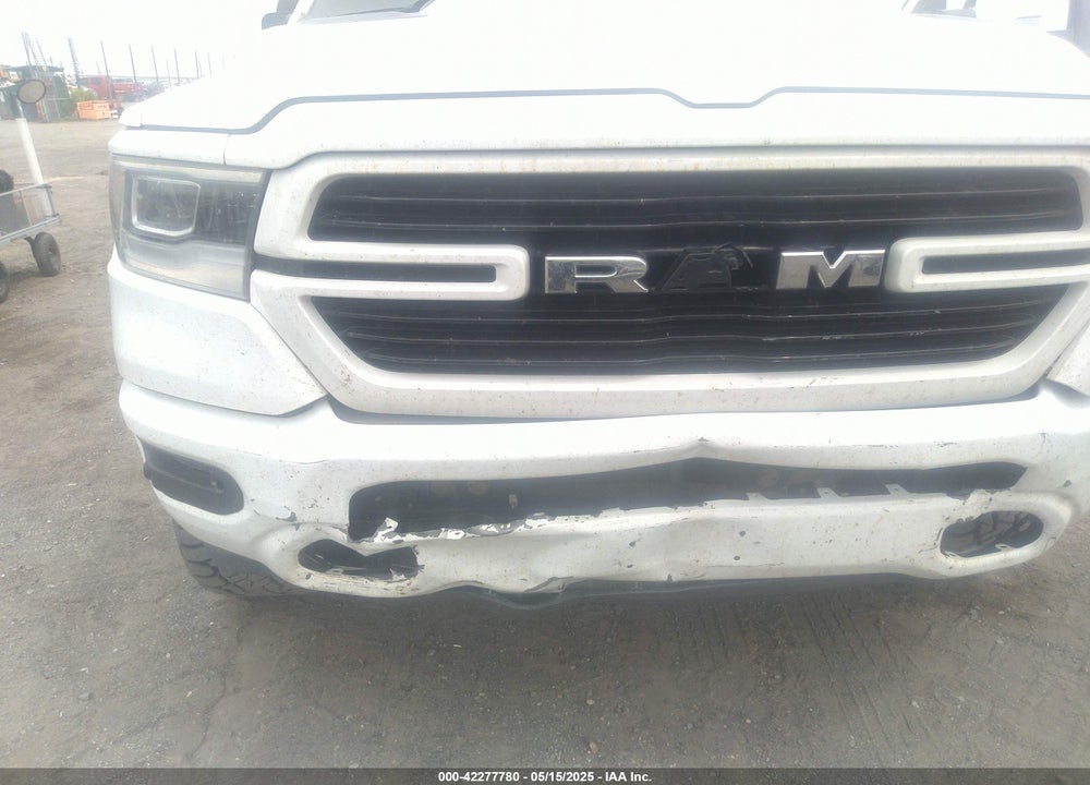2020 RAM 1500 LAIE  4X4 5'7 BOX VIN: 1C6SRFJT6LN398405