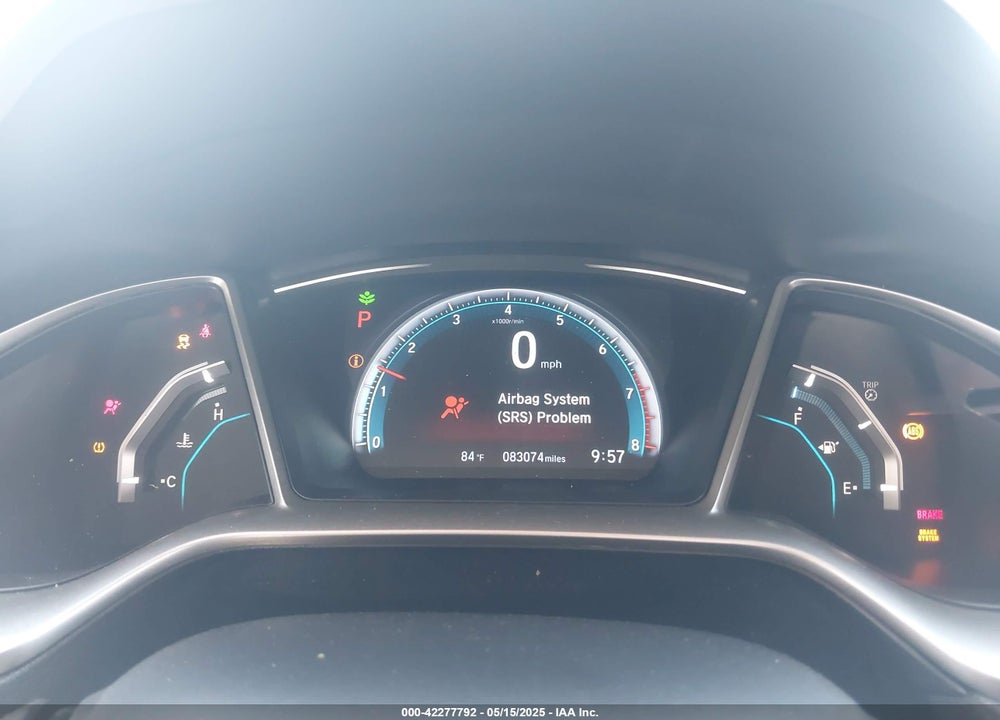 2018 HONDA CIVIC VIN: 19XFC2F7XJE205822
