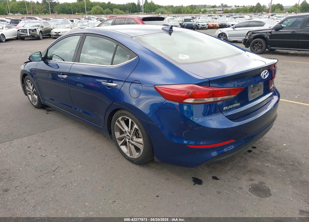 2017 HYUNDAI ELANTRA VIN: 5NPD84LF6HH041555