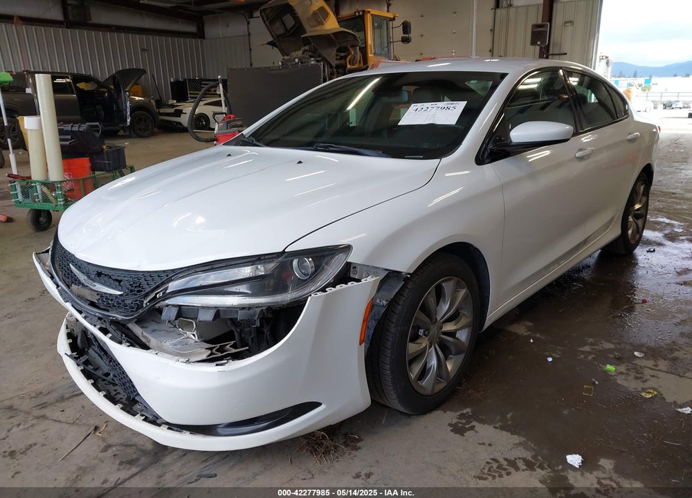 2016 CHRYSLER 200 S VIN: 1C3CCCBBXGN134665