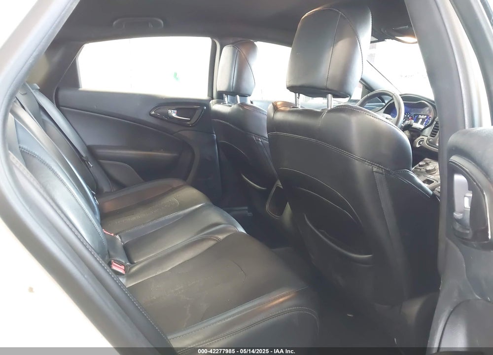 2016 CHRYSLER 200 S VIN: 1C3CCCBBXGN134665