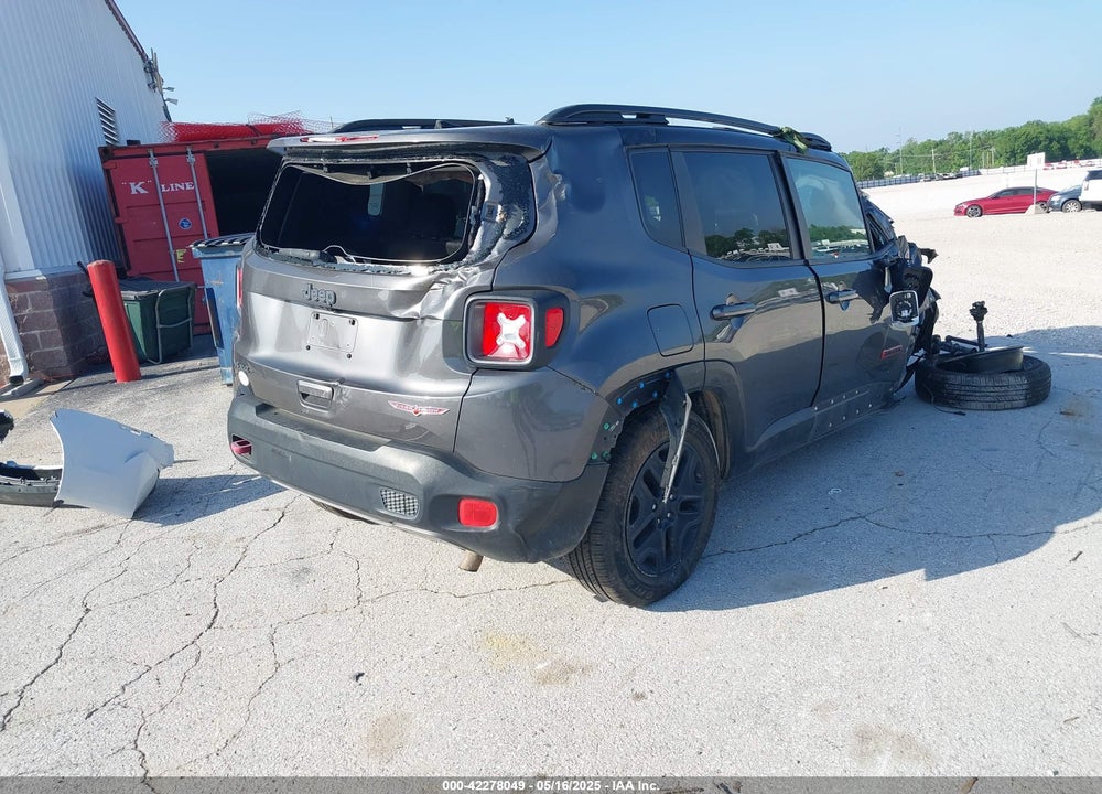 2018 JEEP RENEGADE VIN: ZACCJBCB6JPG72837