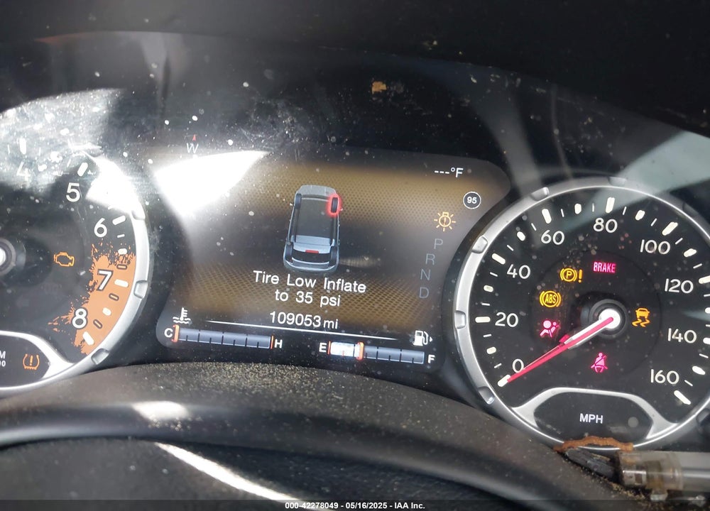 2018 JEEP RENEGADE VIN: ZACCJBCB6JPG72837