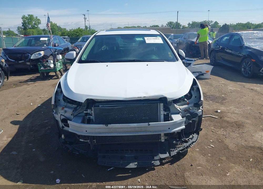 2014 CHEVROLET CRUZE VIN: 1G1PE5SB6E7122624