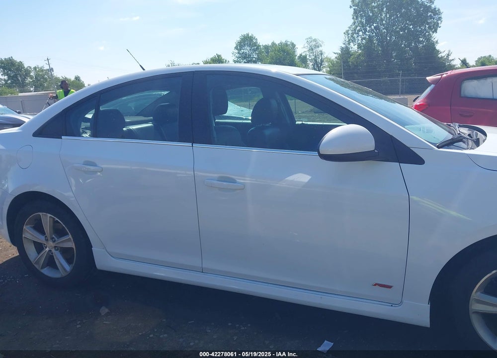 2014 CHEVROLET CRUZE VIN: 1G1PE5SB6E7122624