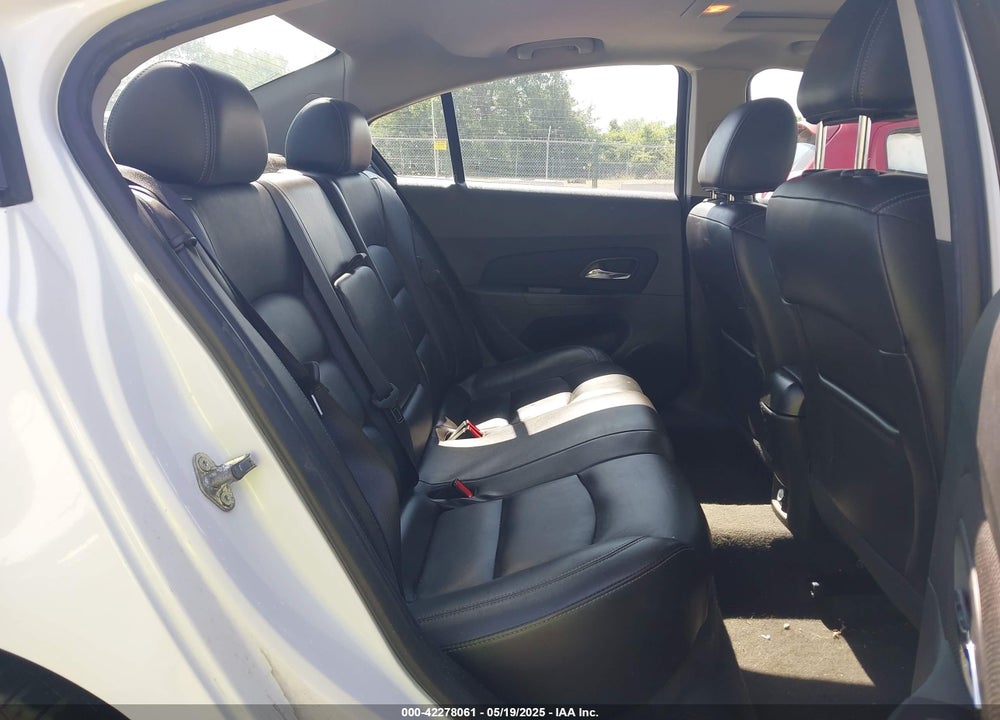 2014 CHEVROLET CRUZE VIN: 1G1PE5SB6E7122624