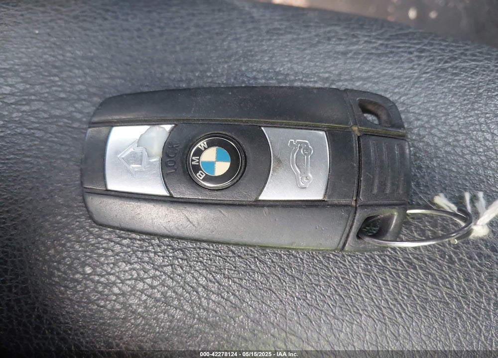 2009 BMW 3 SERIES VIN: WBAPL33549A405880
