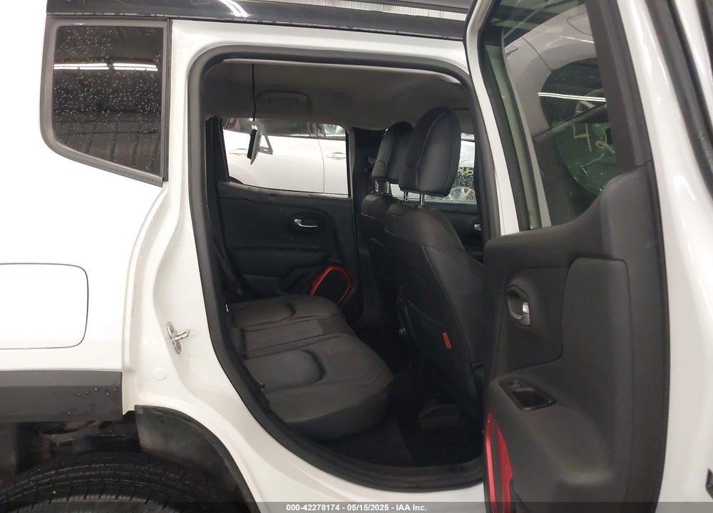 2018 JEEP RENEGADE VIN: ZACCJBCB7JPH58237