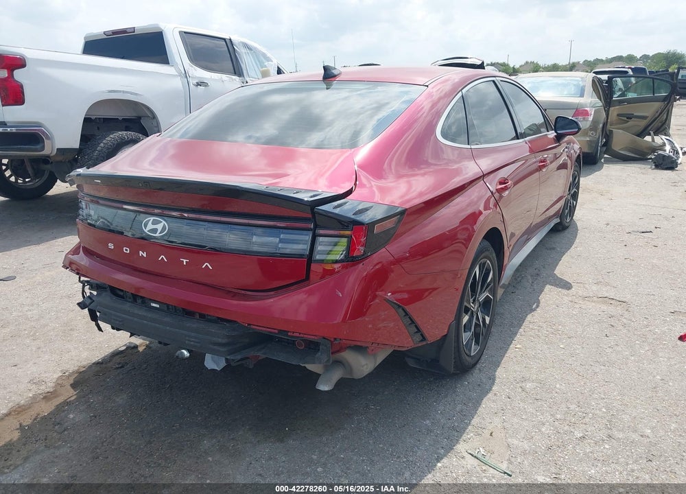2024 HYUNDAI SONATA VIN: KMHL64JA8RA404354