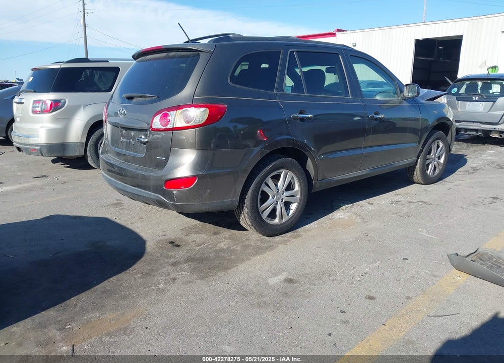 2012 HYUNDAI SANTA FE VIN: 5XYZK4AG1CG136687