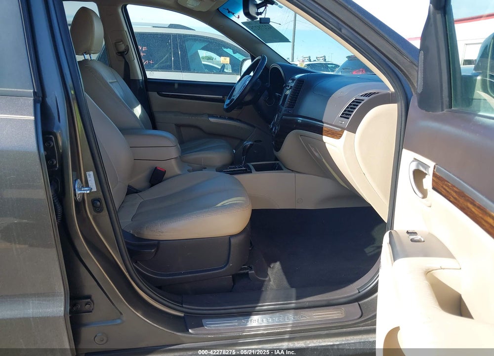 2012 HYUNDAI SANTA FE VIN: 5XYZK4AG1CG136687
