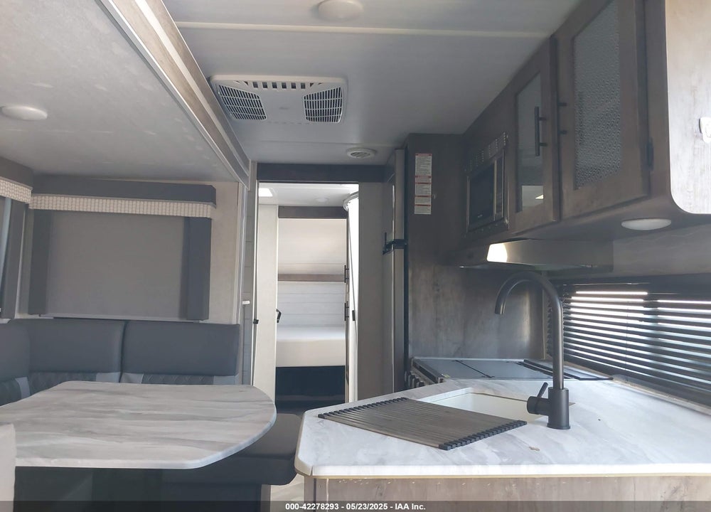 2021 FORE WILDWOOD VIN: 4X4TWDZ22M7369666