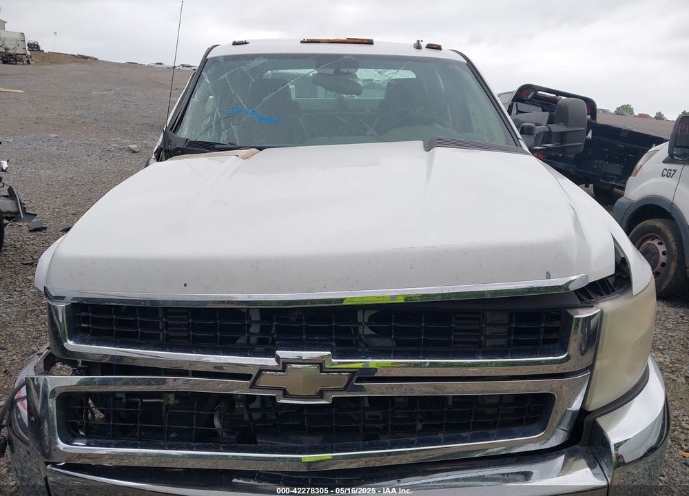 2009 CHEVROLET SILVERADO 3500HD WORK TRUCK VIN: 1GBJK73619F149653