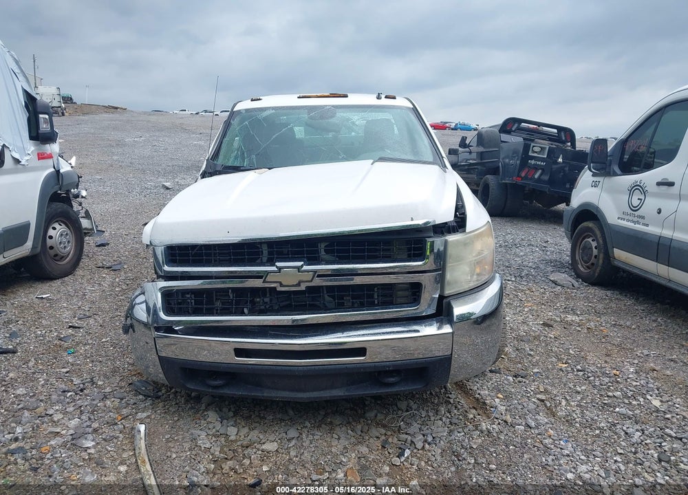 2009 CHEVROLET SILVERADO 3500HD WORK TRUCK VIN: 1GBJK73619F149653