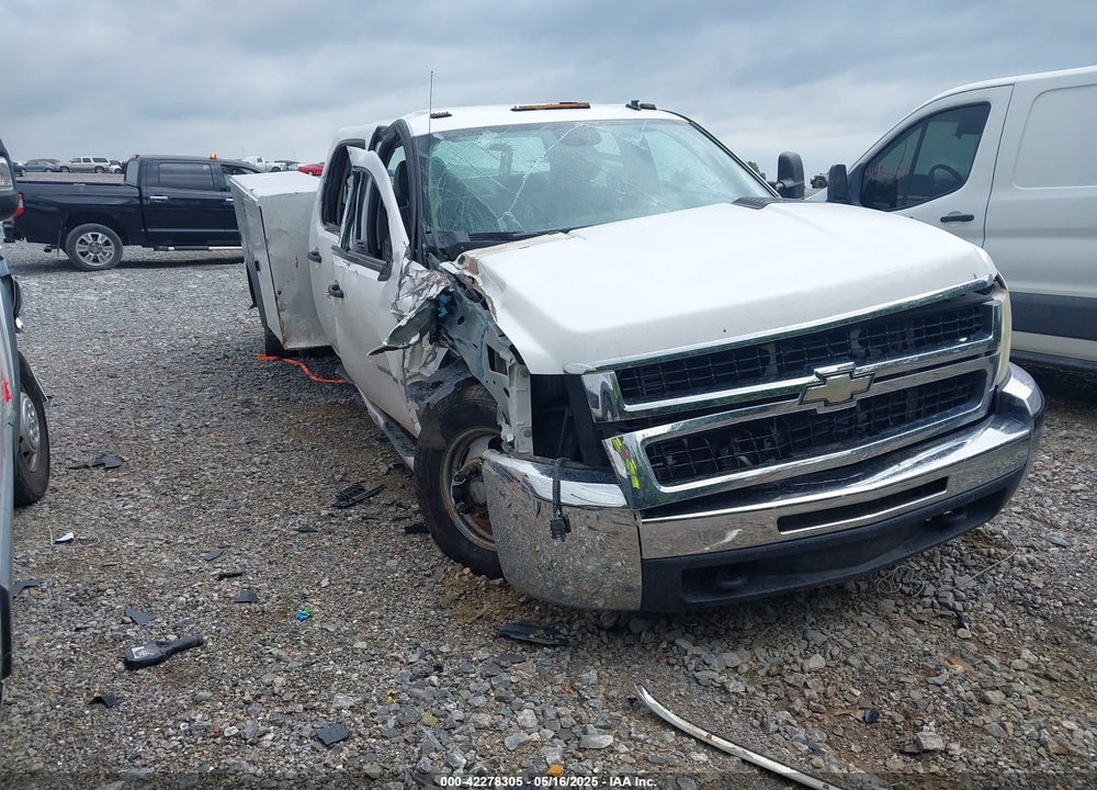 2009 CHEVROLET SILVERADO 3500HD WORK TRUCK VIN: 1GBJK73619F149653
