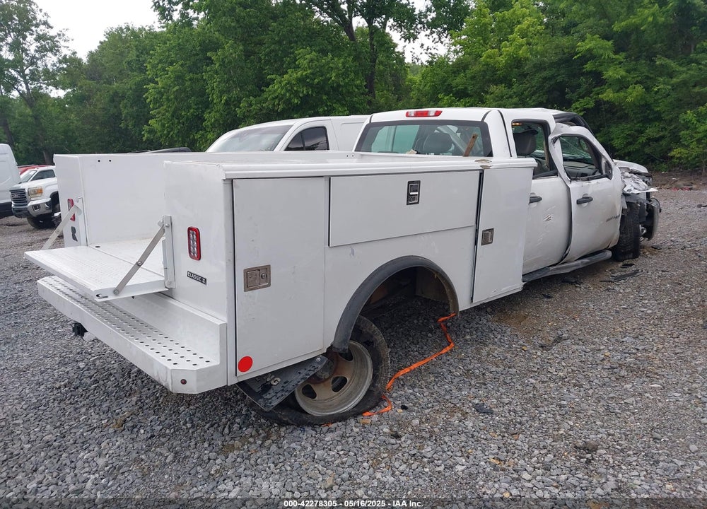 2009 CHEVROLET SILVERADO 3500HD WORK TRUCK VIN: 1GBJK73619F149653