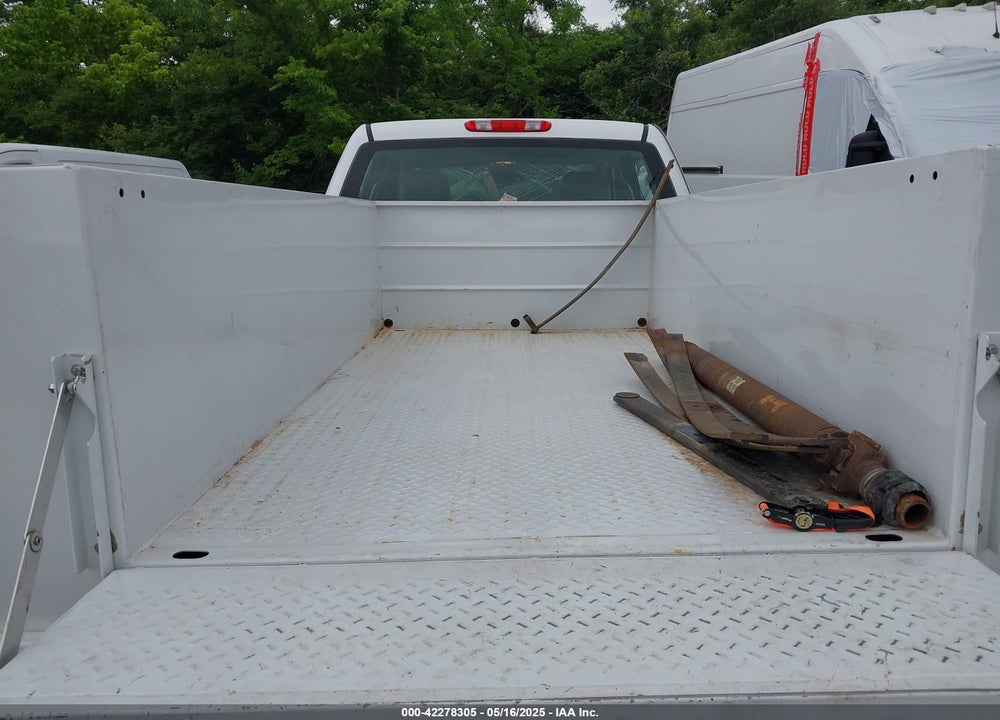 2009 CHEVROLET SILVERADO 3500HD WORK TRUCK VIN: 1GBJK73619F149653