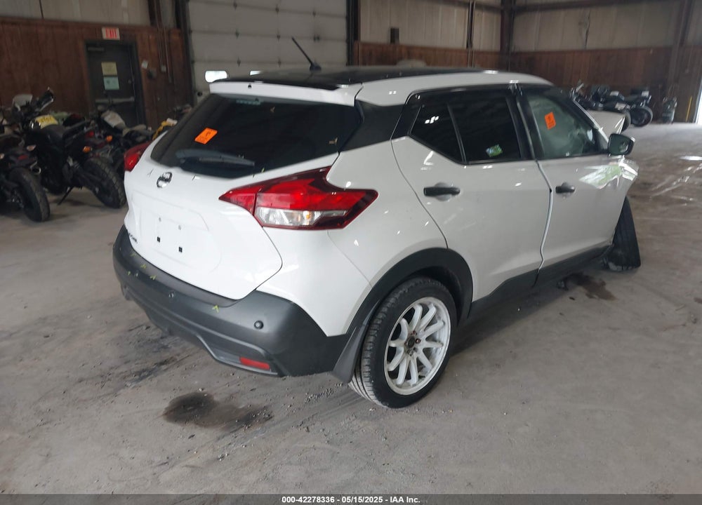 2020 NISSAN KICKS VIN: 3N1CP5BV5LL577129