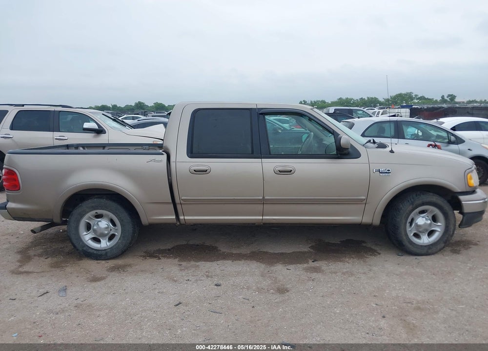 2002 FORD F-150 LARIAT/XLT VIN: 1FTRW076X2KC33939