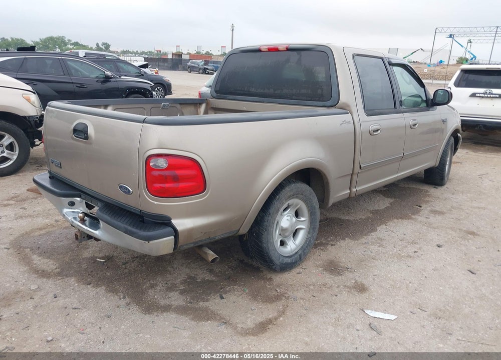2002 FORD F-150 LARIAT/XLT VIN: 1FTRW076X2KC33939
