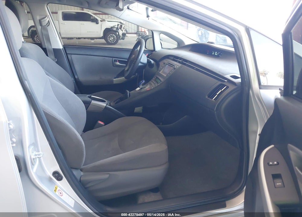 2015 TOYOTA PRIUS VIN: JTDKN3DU6F0408343