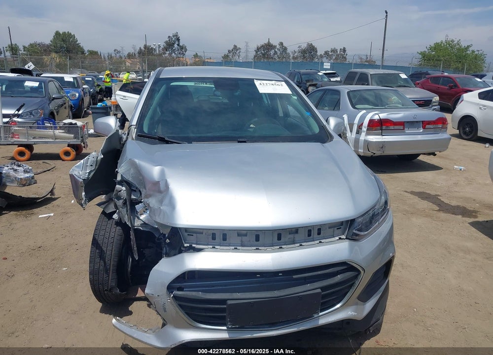 2018 CHEVROLET TRAX LS VIN: KL7CJKSB8JB593694