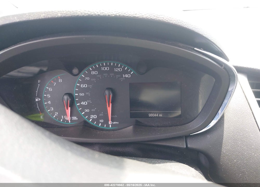 2018 CHEVROLET TRAX LS VIN: KL7CJKSB8JB593694