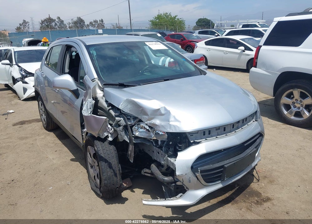 2018 CHEVROLET TRAX LS VIN: KL7CJKSB8JB593694