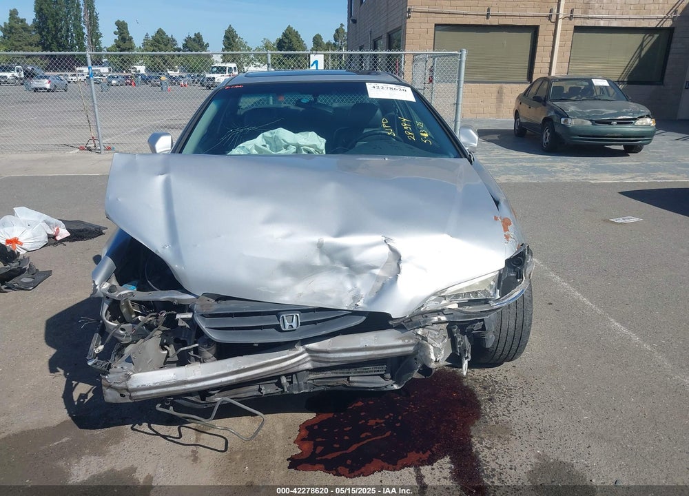 2000 HONDA ACCORD 3.0 EX VIN: 1HGCG2257YA010383
