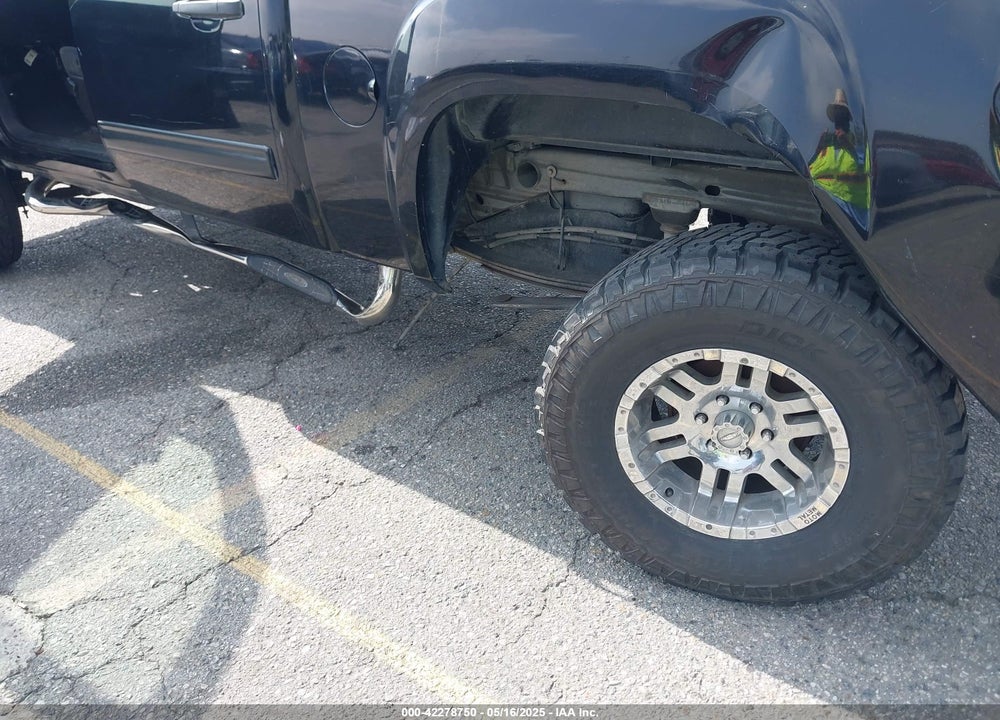 2007 GMC SIERRA 1500 VIN: 2GTEC13J571501651