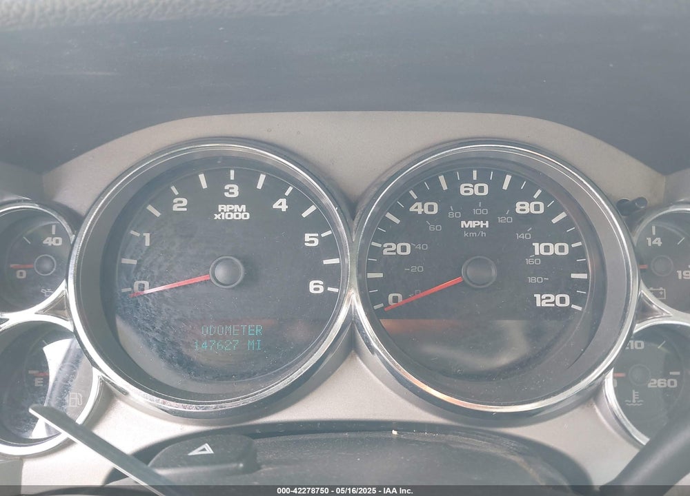 2007 GMC SIERRA 1500 VIN: 2GTEC13J571501651