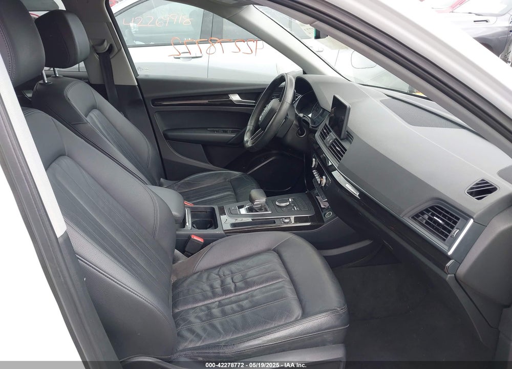 2018 AUDI Q5 2.0T PREMIUM/2.0T TECH PREMIUM VIN: WA1ANAFYXJ2172061